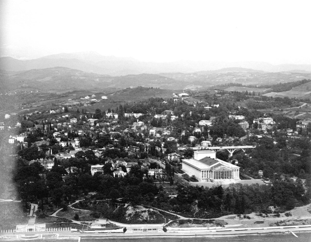 Старинная фотография города Сочи