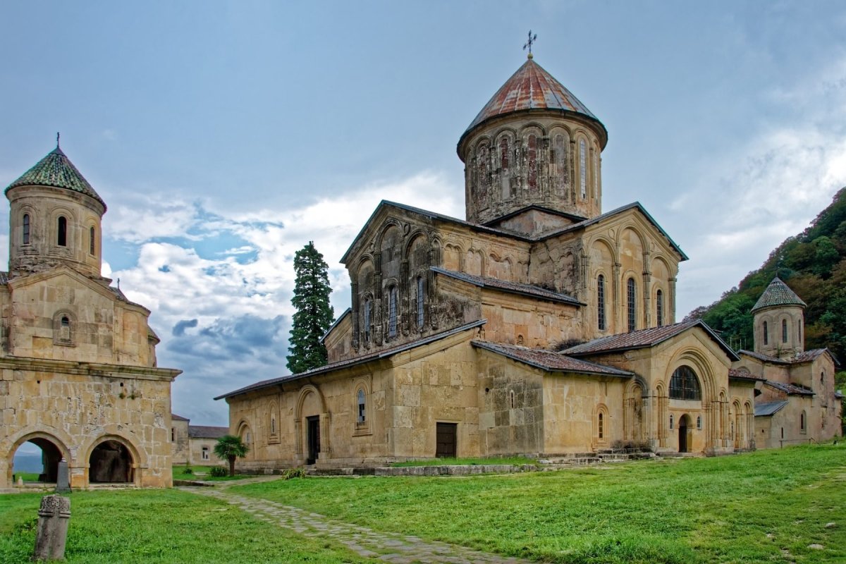 Монастырский комплекс Гелати