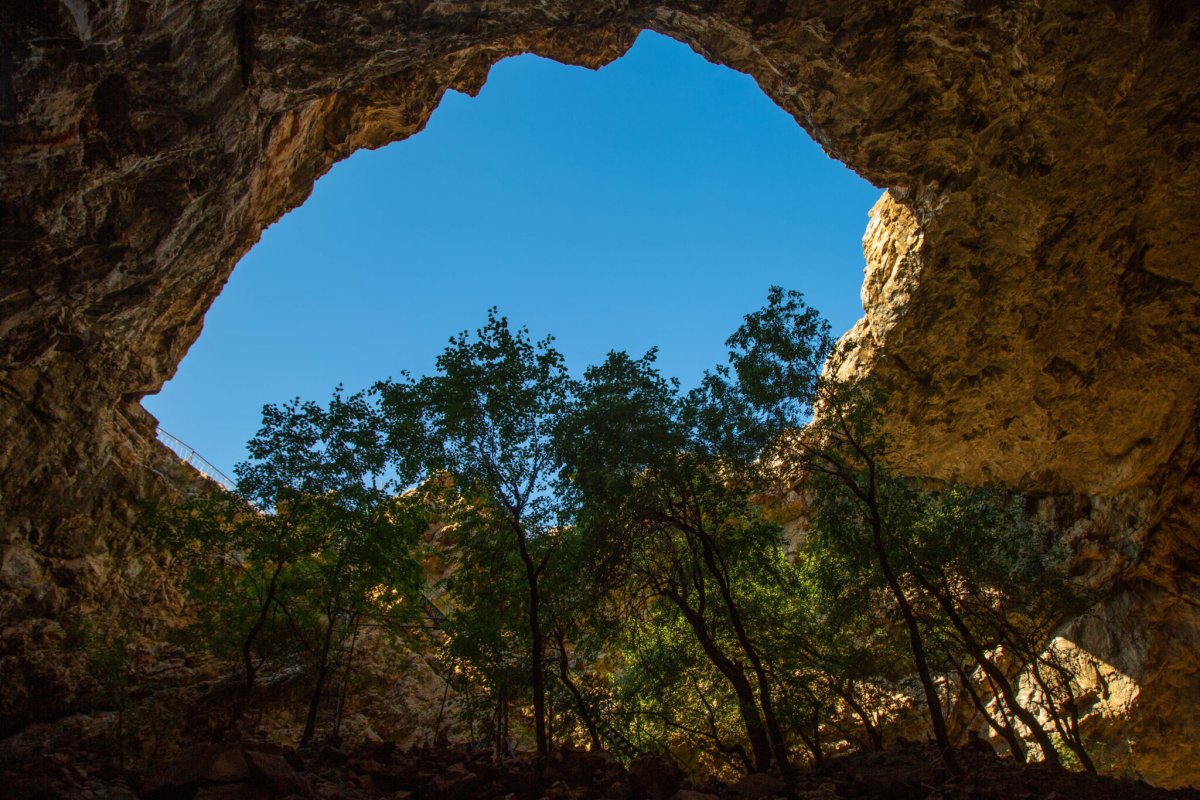 Пещеры казахстана