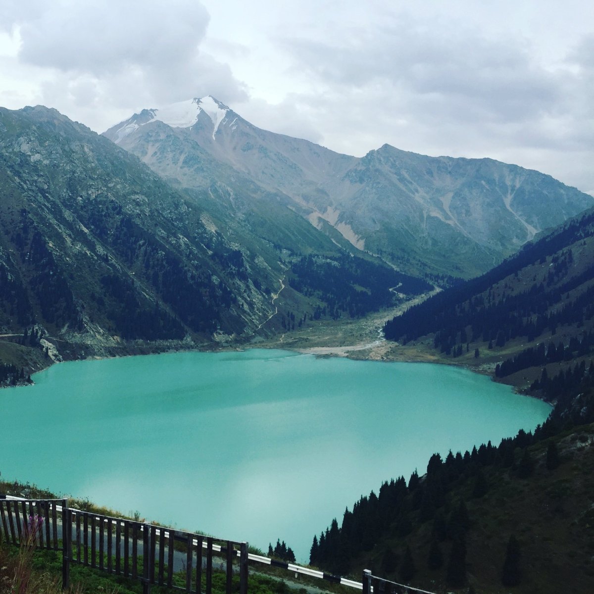 Красивые озера казахстана