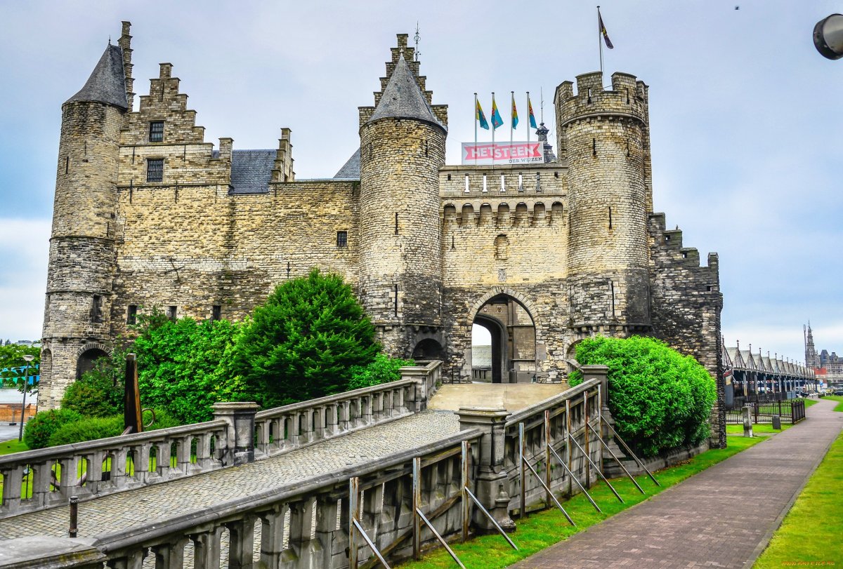 Замок белей бельгия
