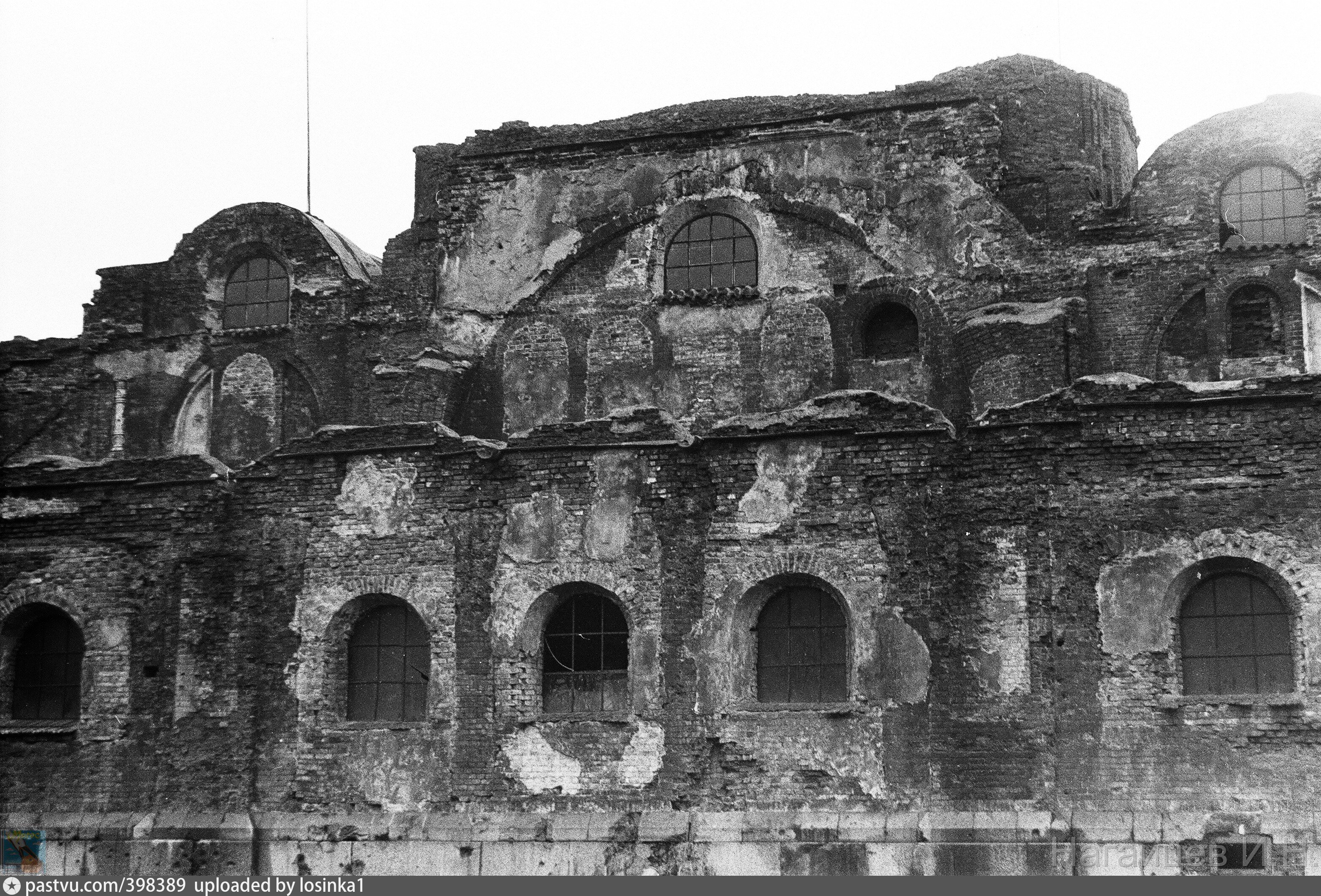 брестская крепость храм