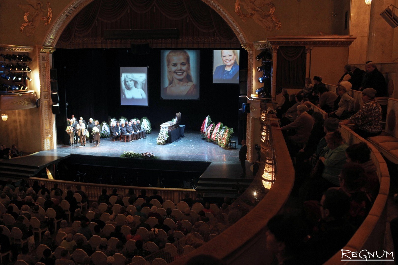 театр музыкальной комедии санкт петербург большой зал
