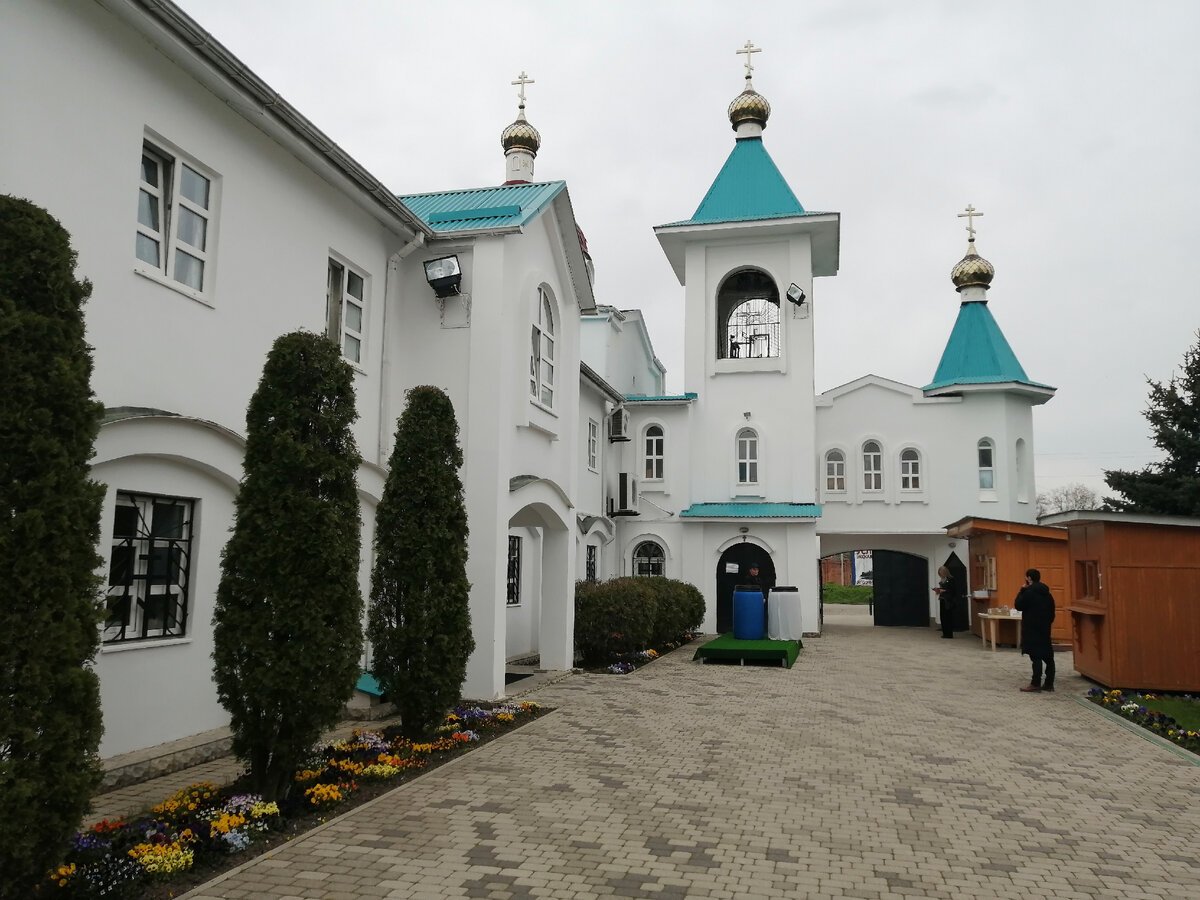 Женский монастырь иконы Божьей матери в городе Апшеронск