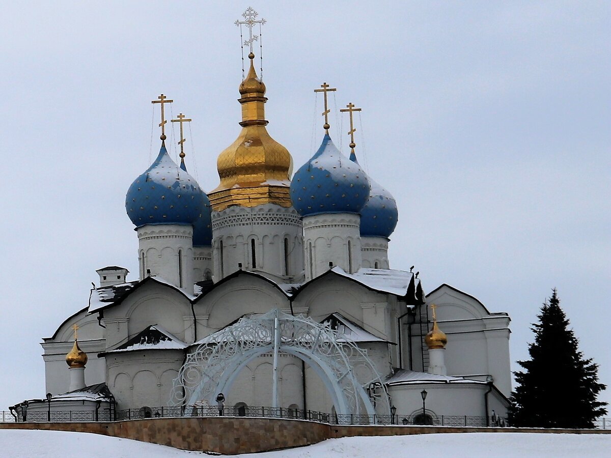 Благовещенский собор казанского кремля фото внутри