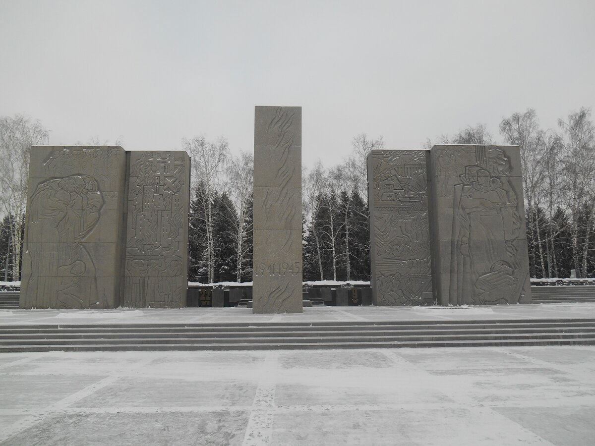 Монумент славы новосибирск