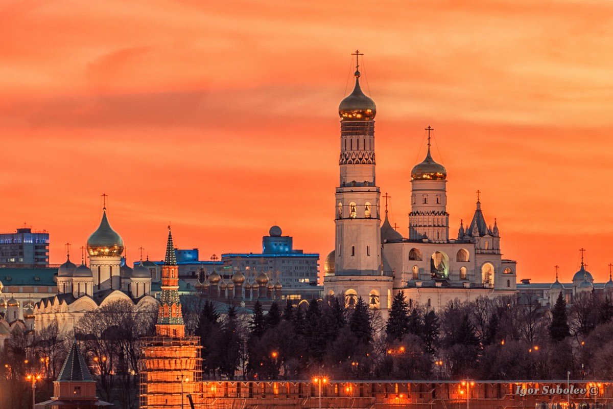 Кремль Москва закат