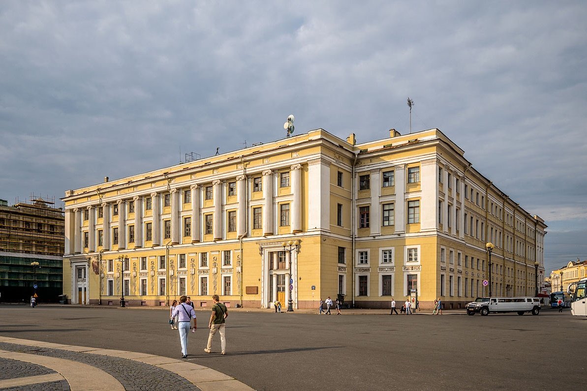 Штаб гвардейского корпуса в Санкт-Петербурге