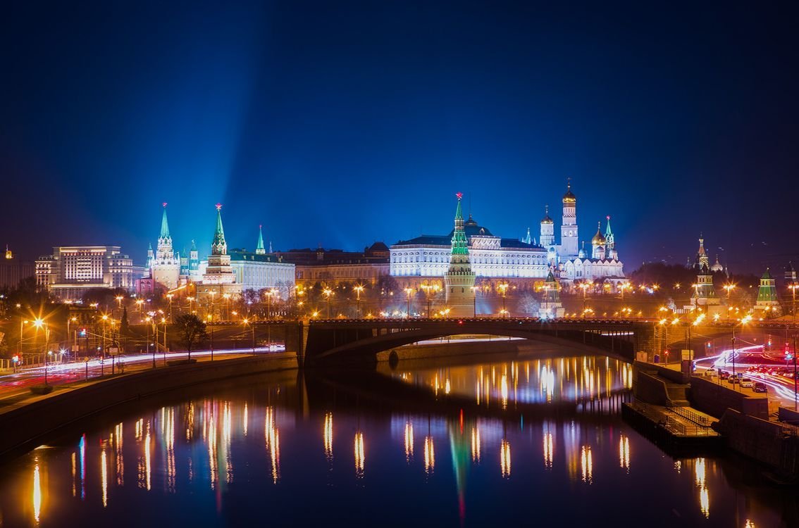 Кремль ночью фото
