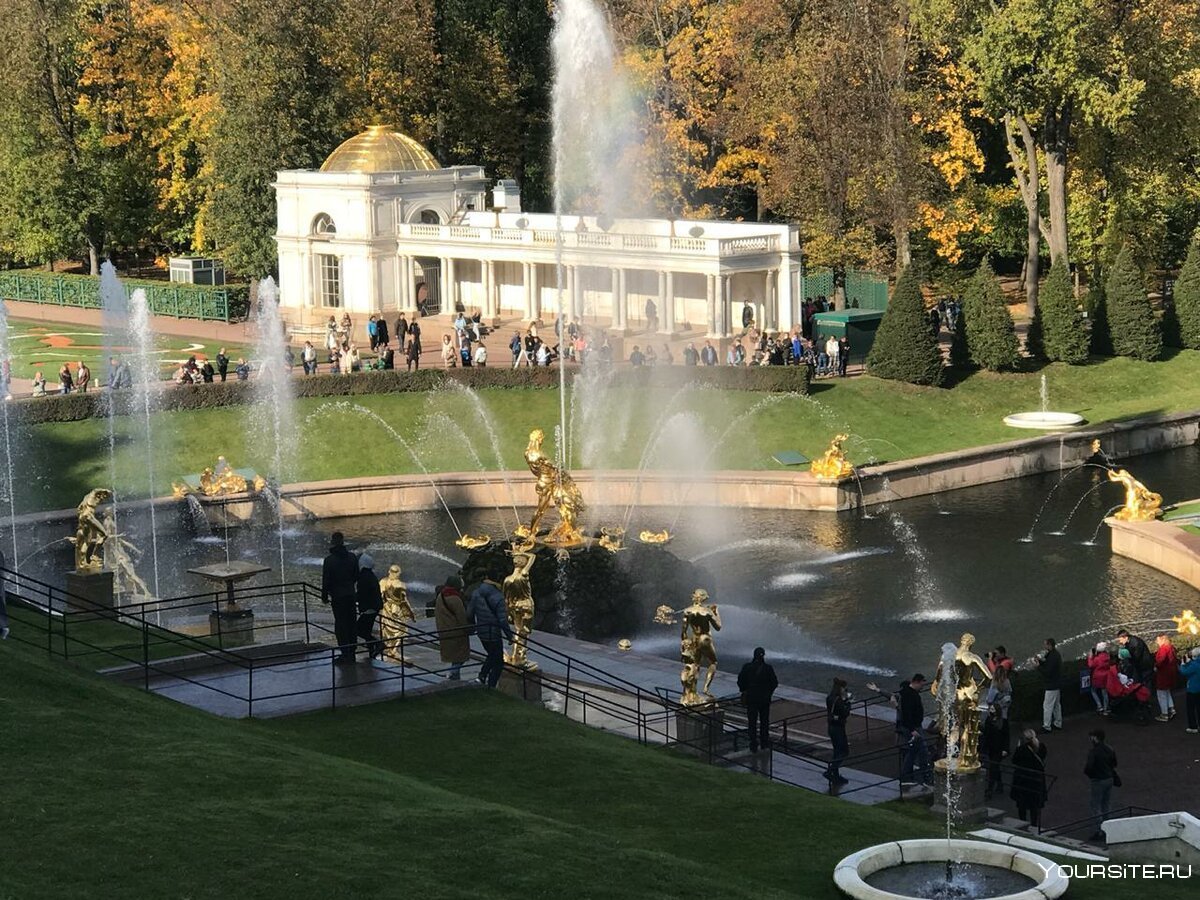 Фонтан Петергофа Каскад Аполлона