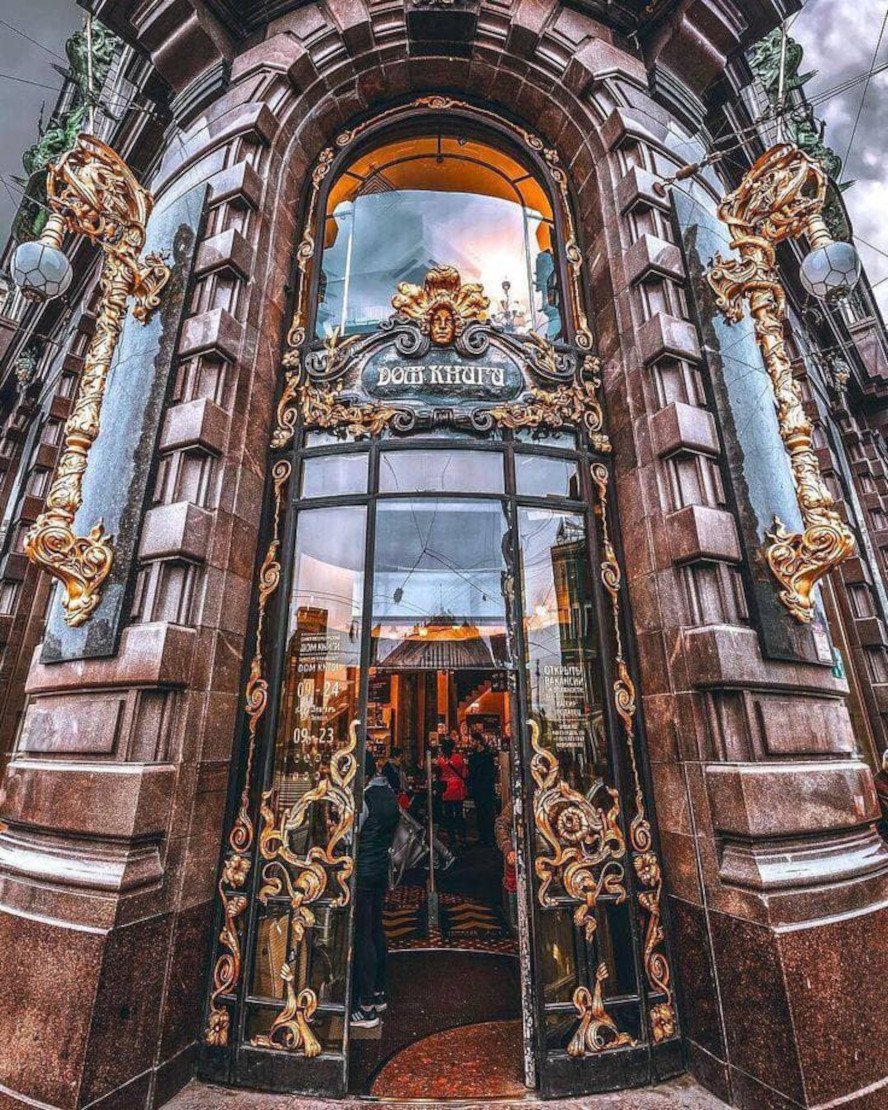 Дом зингера в санкт петербурге фото внутри