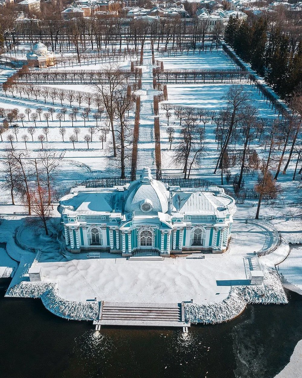 Павильон грот Екатерининский парк