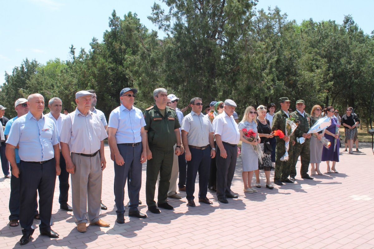 Новости избербаша. Парк Победы Избербаш. Избербаш военный комитет. Погода в Избербаше. Знаменитые люди города Избербаш.