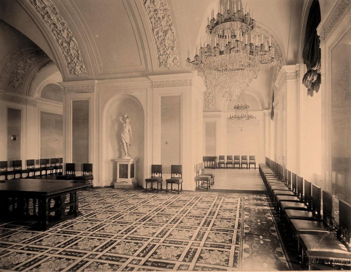 Малый николаевский дворец в кремле