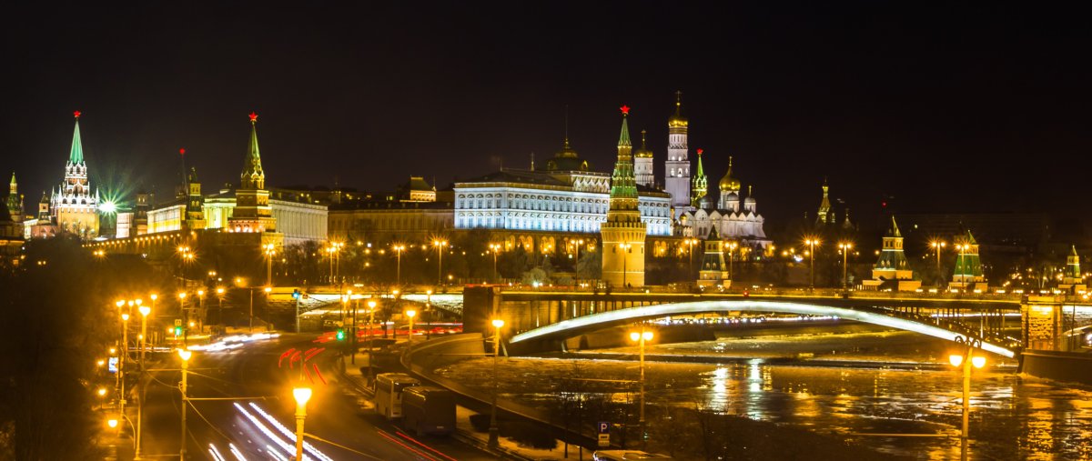 Соборная площадь ночью Кремль Москва