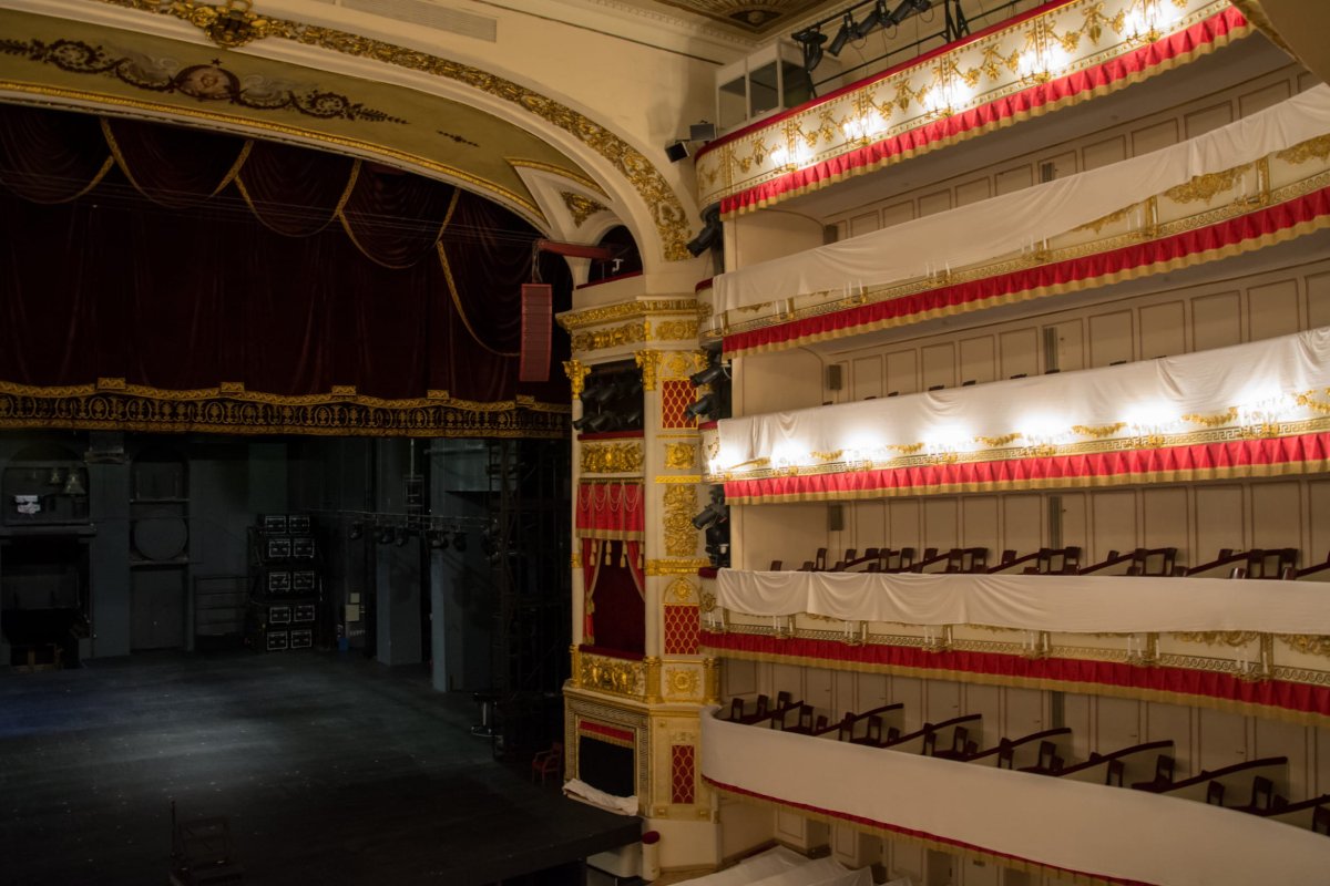 Александрийский театр санкт петербург фото зала