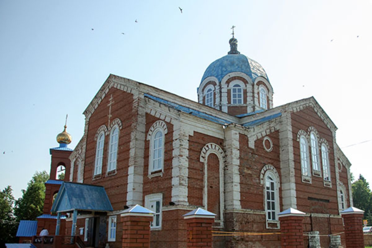 Церковь святителей Гурия, Варсонофия и Германа Бирск