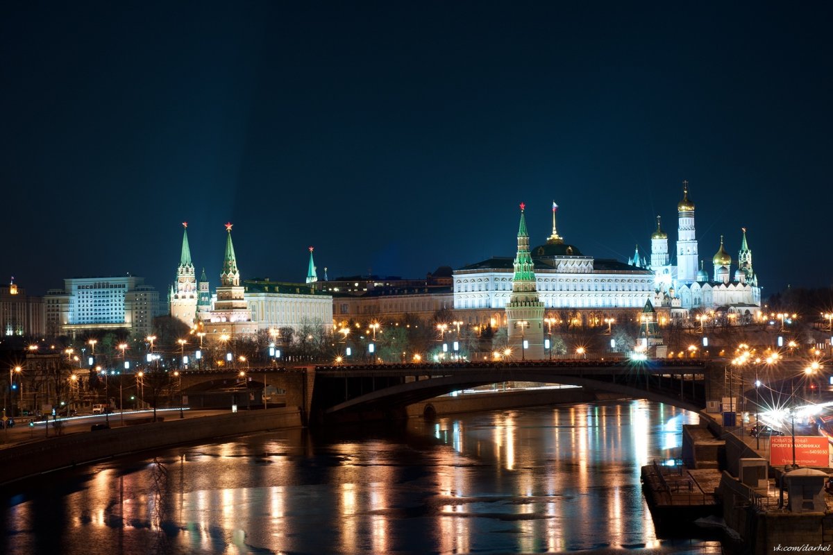 Кремль ночью