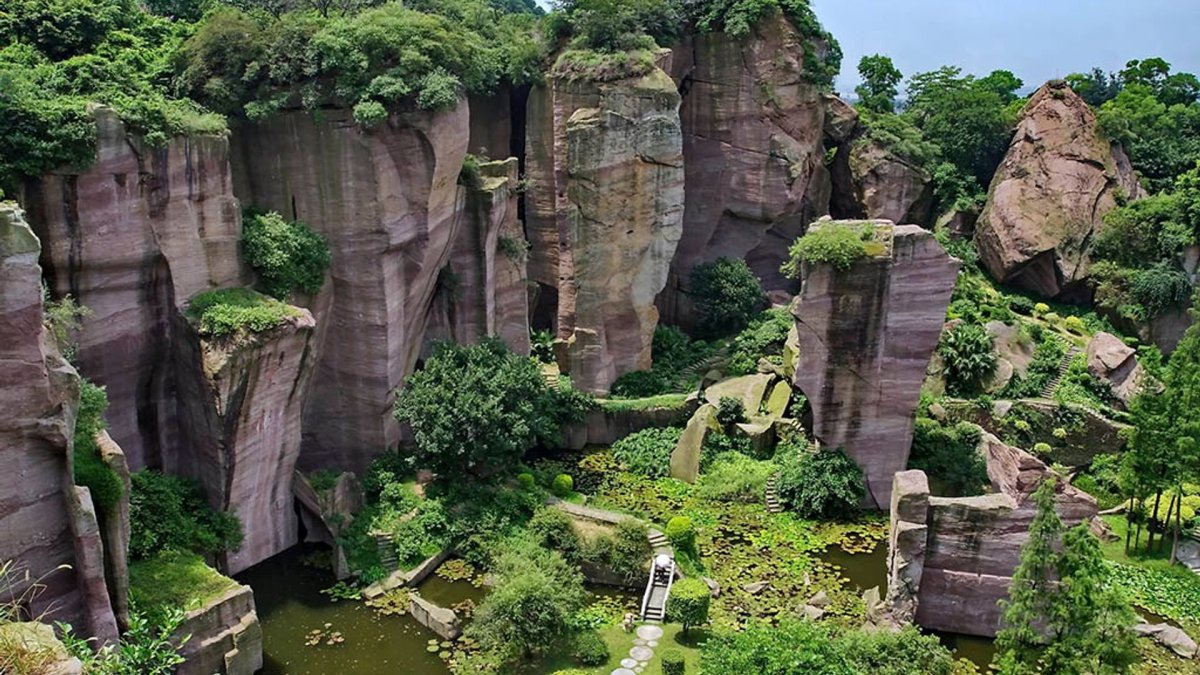 Lotus Mountain Guangzhou