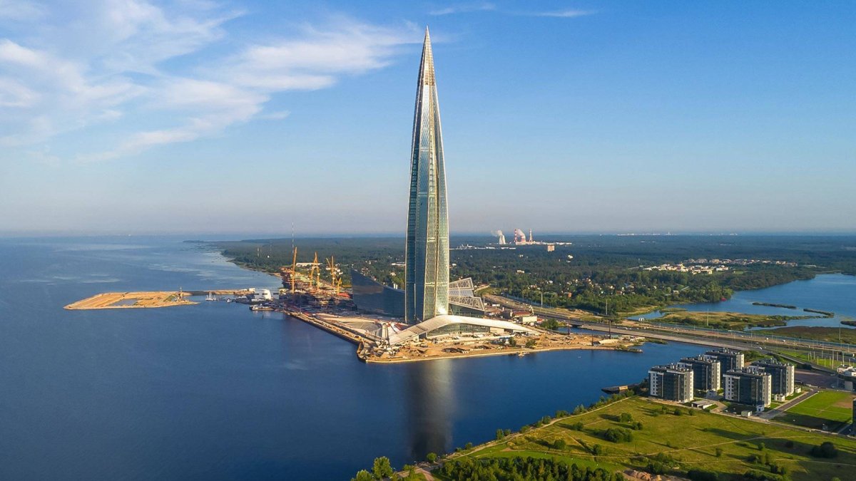 Лахта-центр (462 м). Санкт-Петербург, Россия