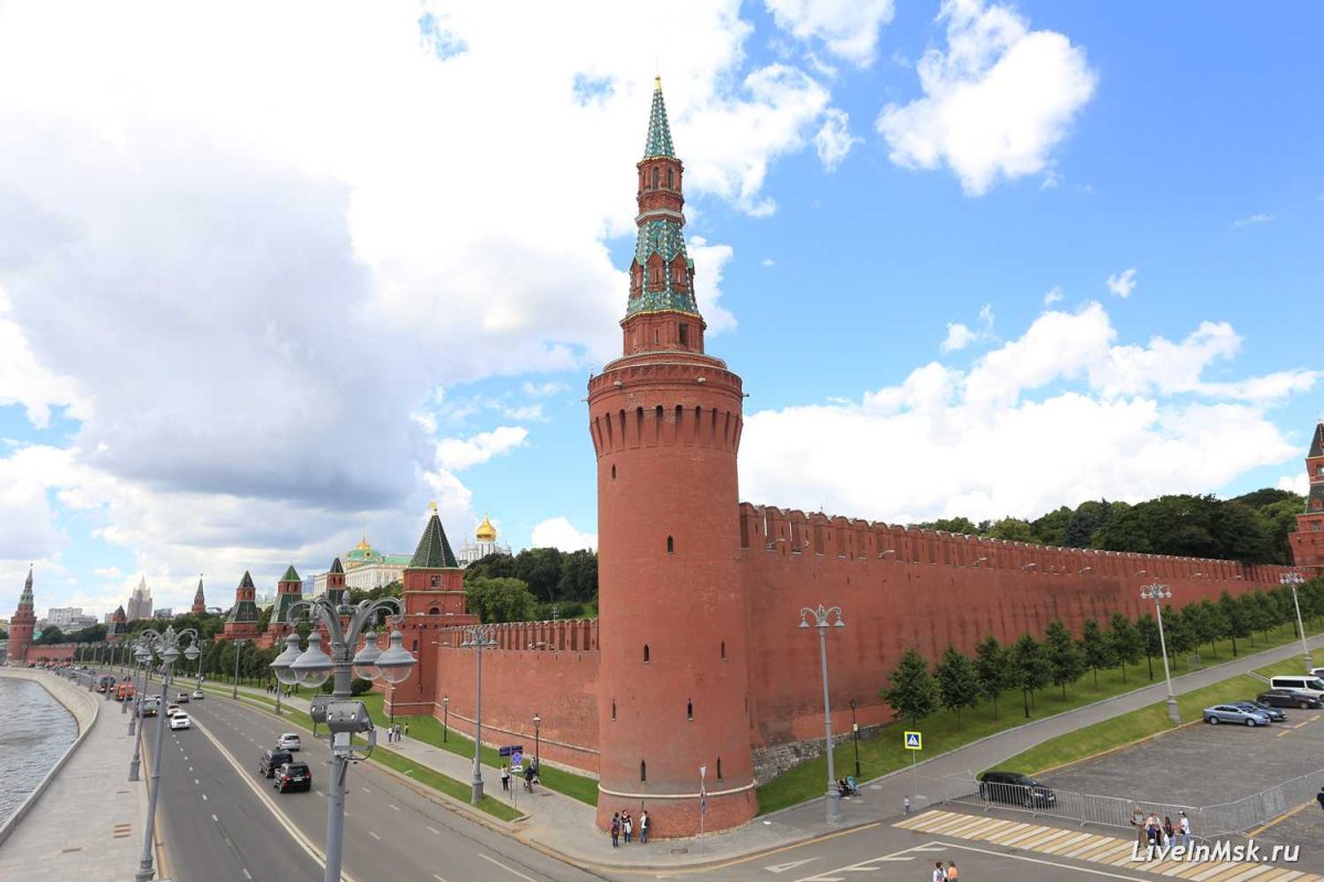 Беклемишевская (Москворецкая) башня
