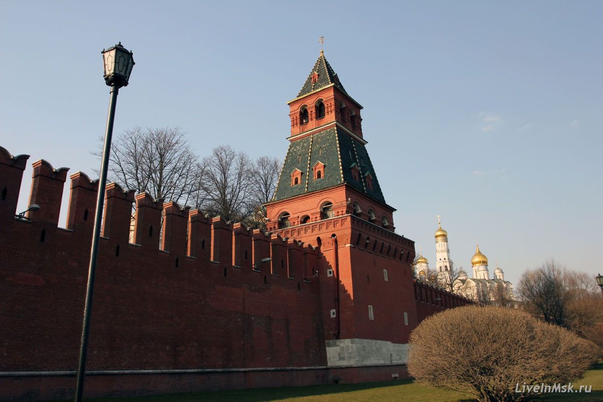 Благовещенская башня Московского Кремля
