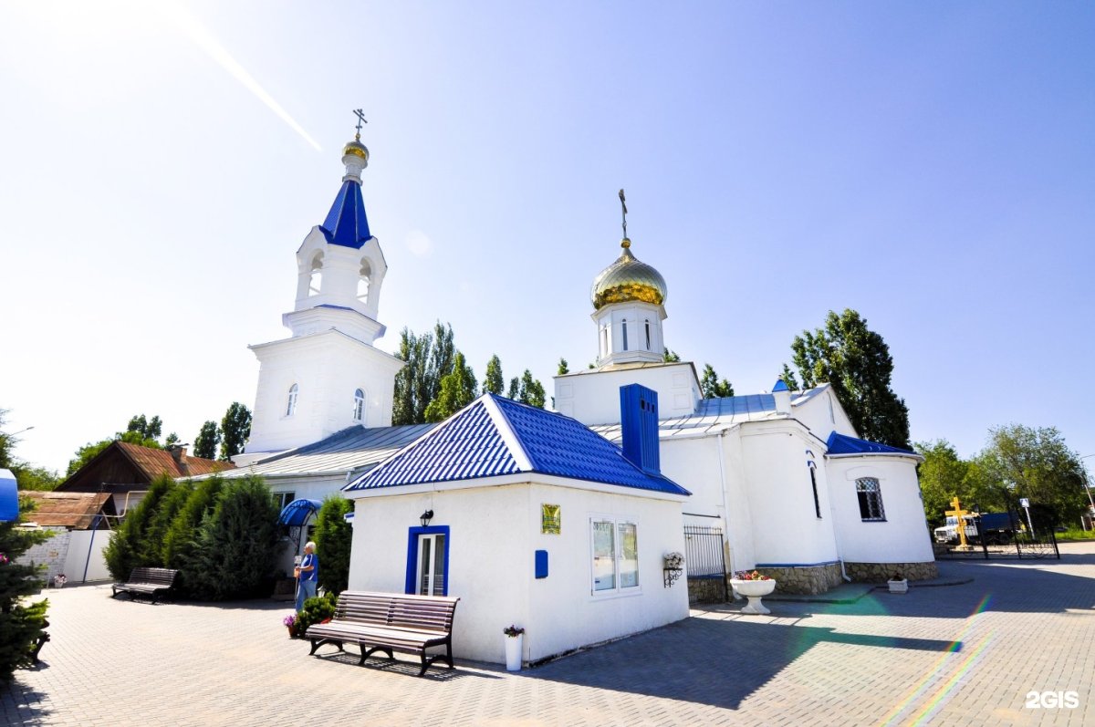 Храм Покрова Пресвятой Богородицы в Энгельсе