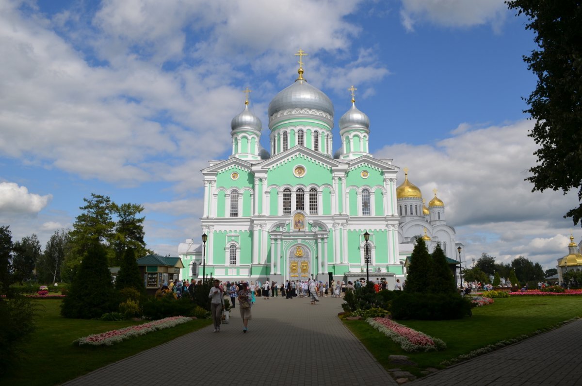 Серафимо-Дивеевский монастырь зима