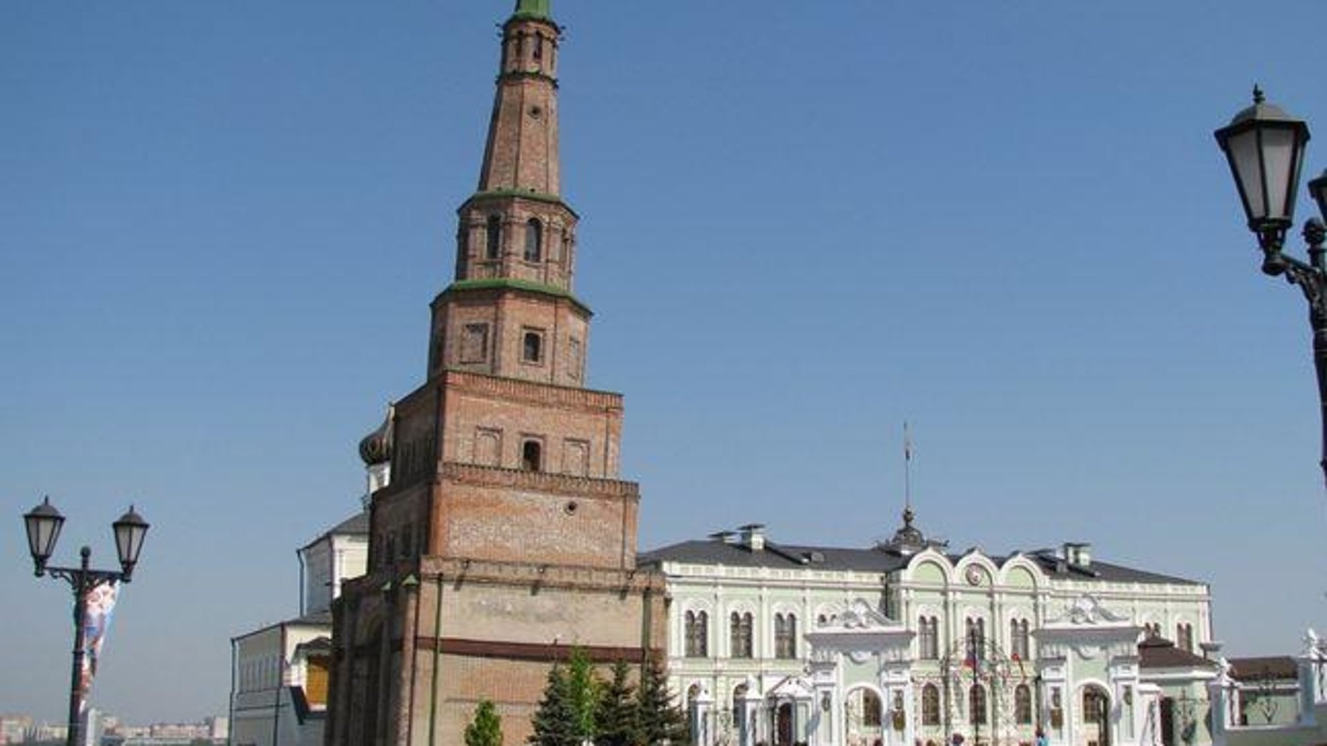 башня в казанском кремле