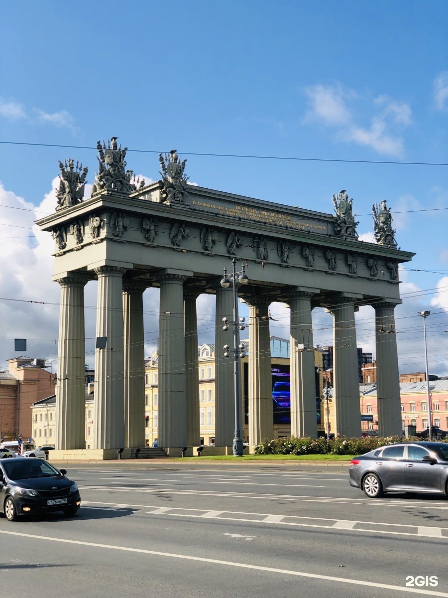 Московские ворота санкт петербург. Площадь московские ворота СПБ. Московские триумфальные ворота в Санкт-Петербурге. Московские ворота 2. Московские ворота метро арка.