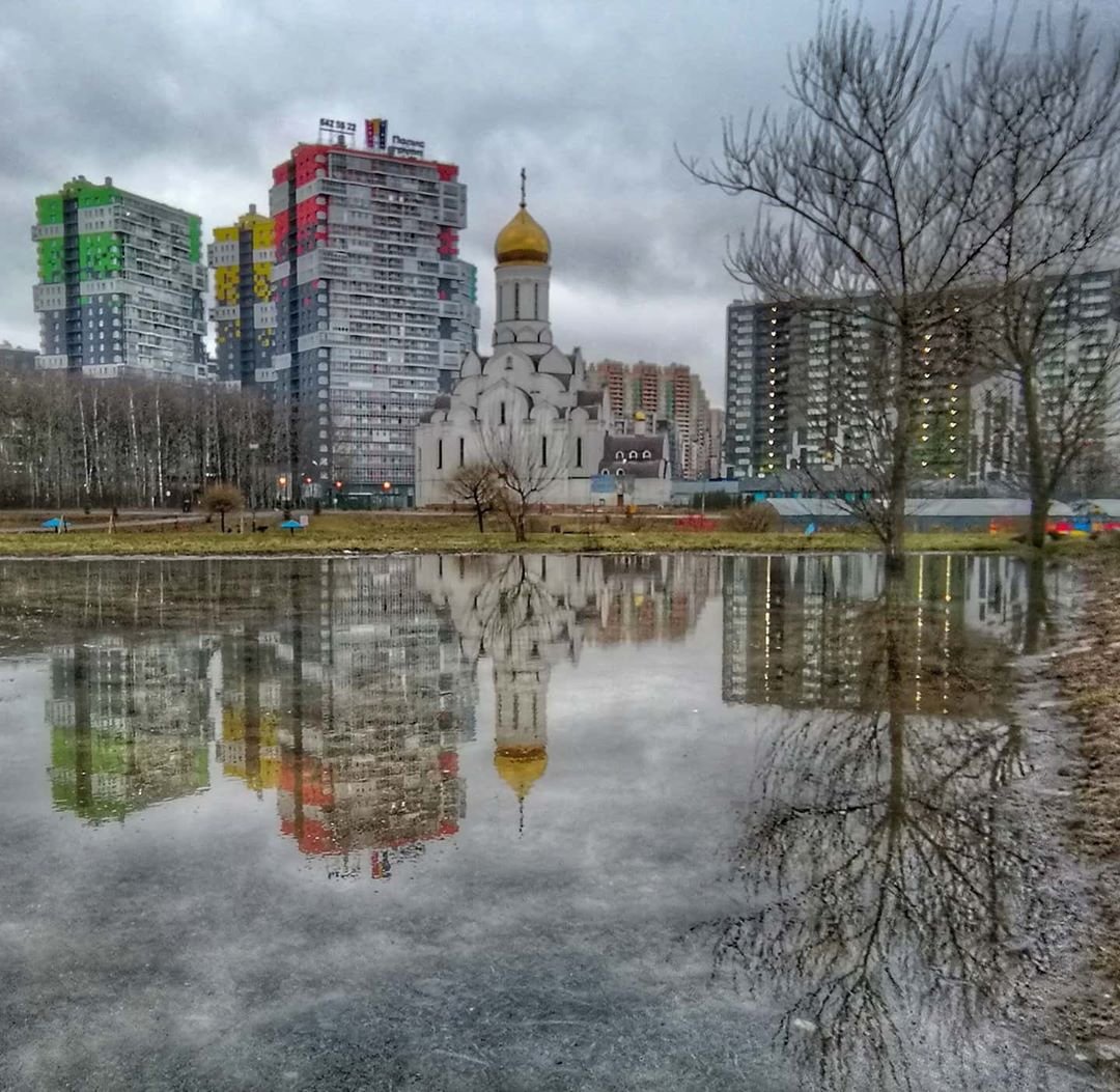 Кудрово осенью