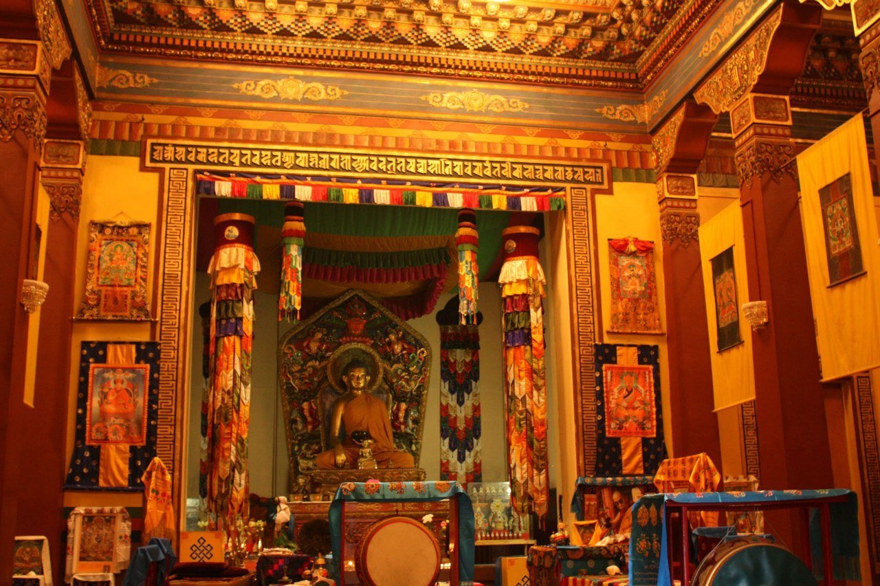 буддийский храм дацан гунзэчойнэй в санкт петербурге