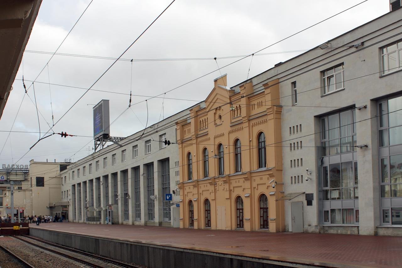 Финляндский вокзал Санкт-Петербург. Здание Финляндского вокзала. Финляндский вокзал старое здание. Фасад Финляндского вокзала.