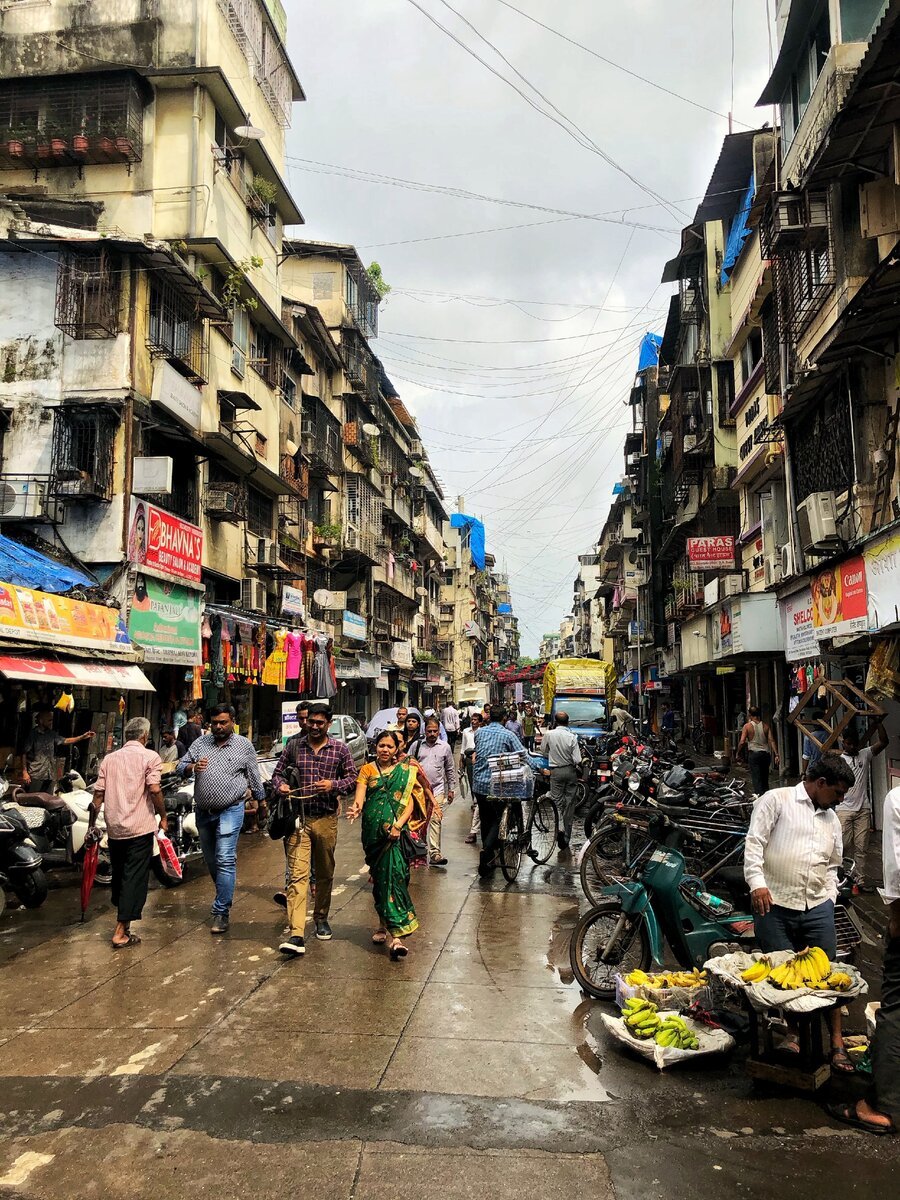Инди г. Бомбей город в Индии. Мумбаи столица. Дели Мумбаи. Нью Дели трущобы.