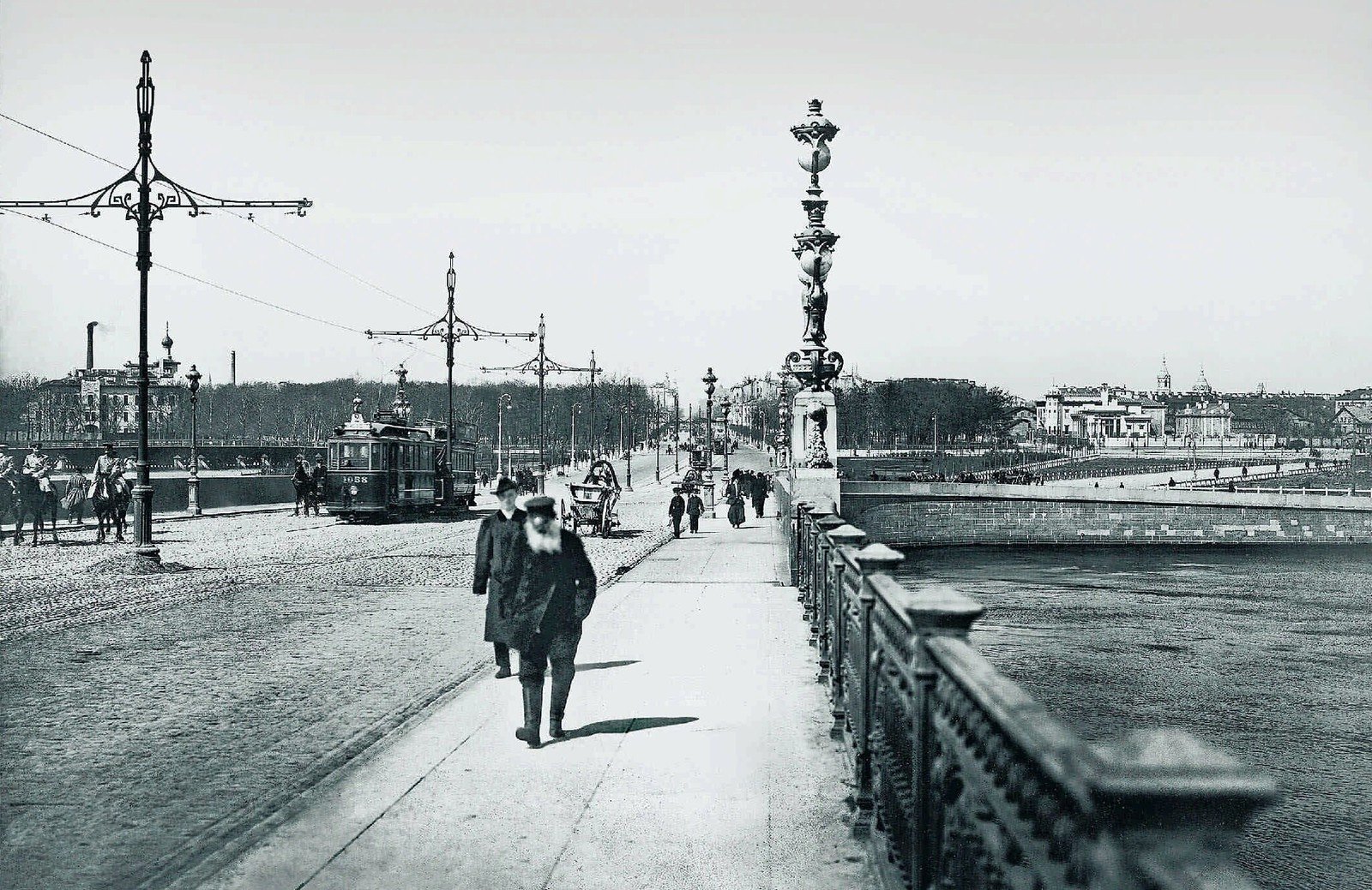 Санкт петербург 1703 год. Троицкий мост 1960. Петербург 1703. Петербург в 1703 году. Троицкий мост в Санкт-Петербурге 1920-е.