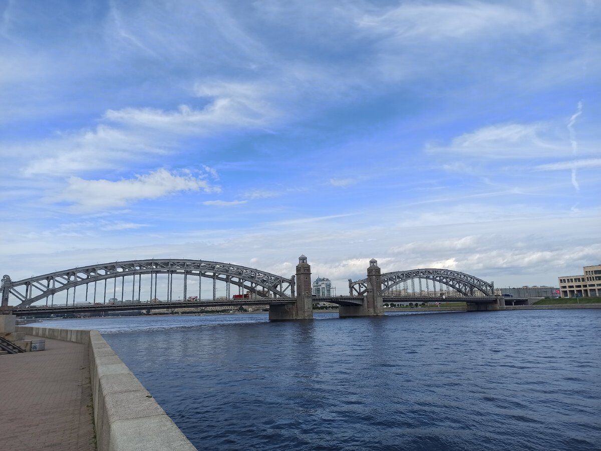 как разводится большеохтинский мост в санкт петербурге