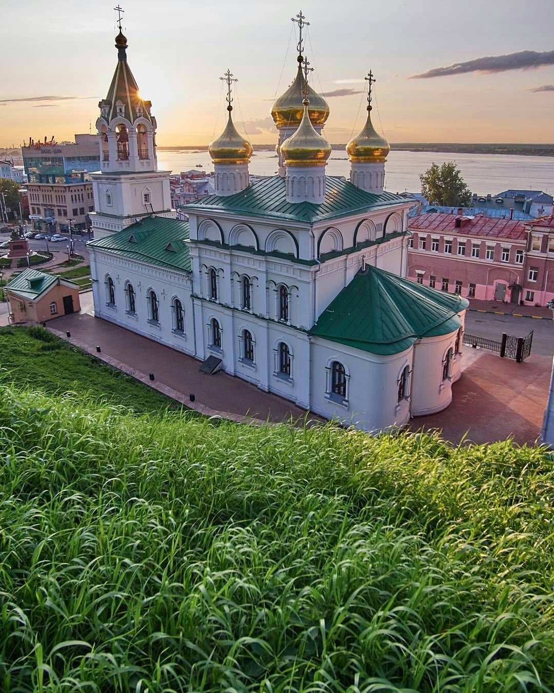 Церкви нижнего новгорода. Церковь Иоанна Предтечи Нижний Новгород. Храм Рождества Иоанна Предтечи Новгород. Собор Рождества Иоанна Предтечи Нижний Новгород. Храмы Рождества Иоанна Предтечи на торгу.