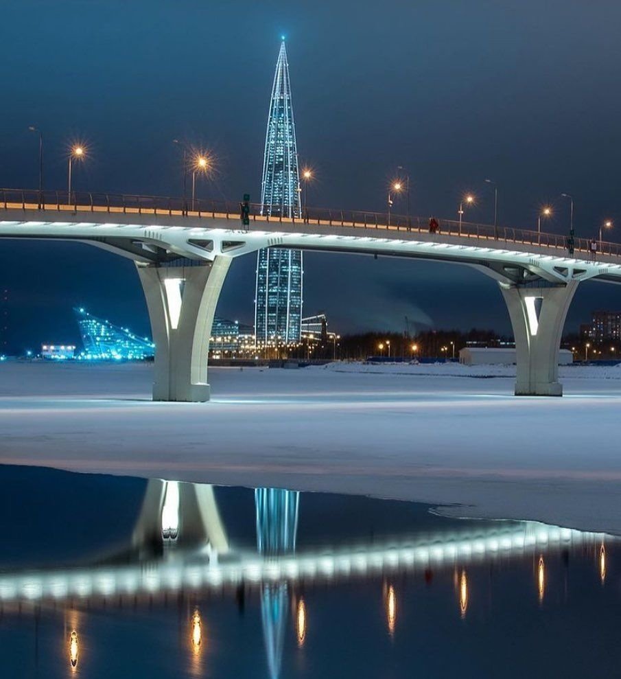 Яхтенный мост Санкт-Петербург