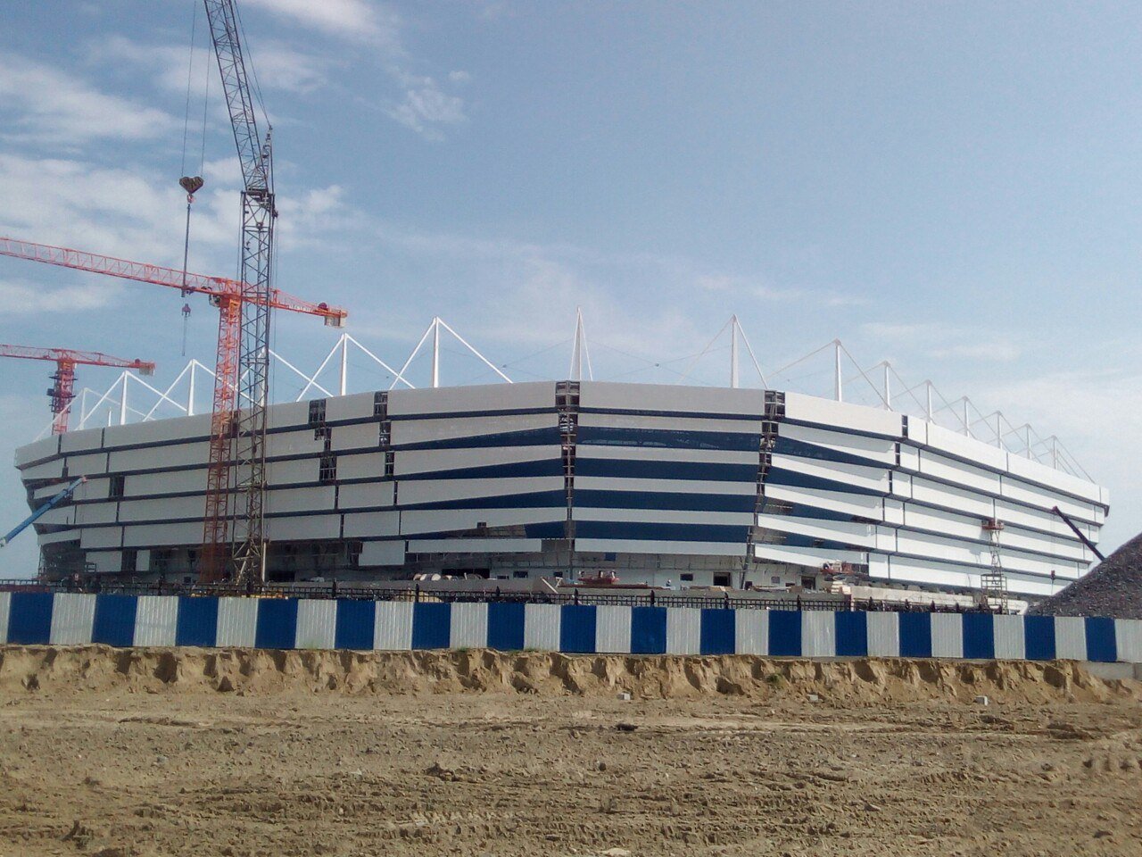 Стадион строительный