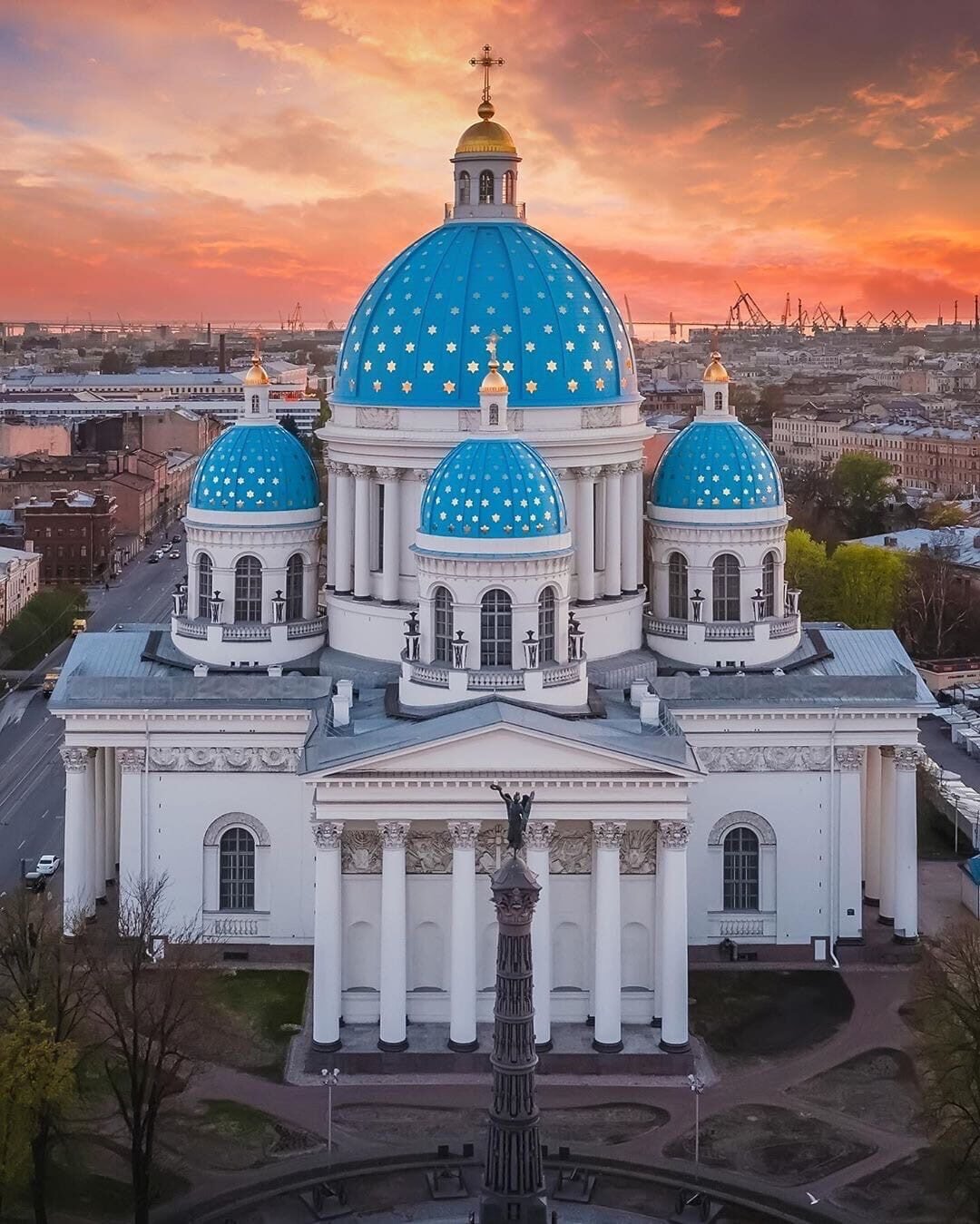 Санкт Петербург церкви и соборы