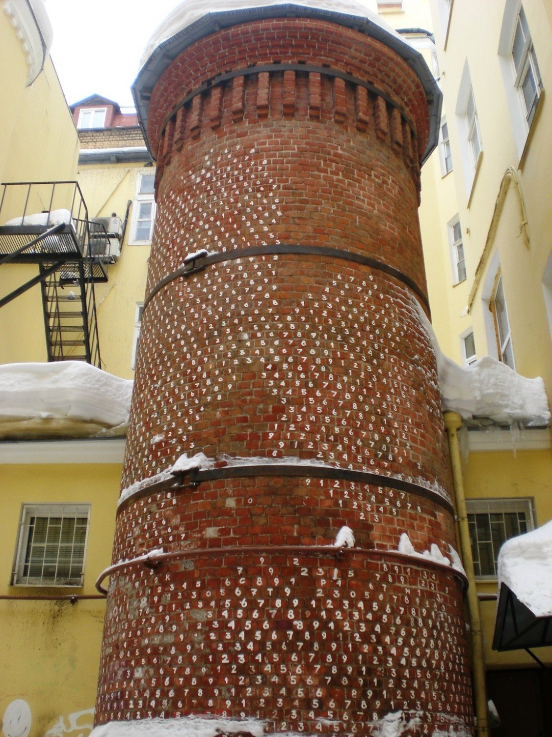 Башня грифонов в санкт петербурге фото