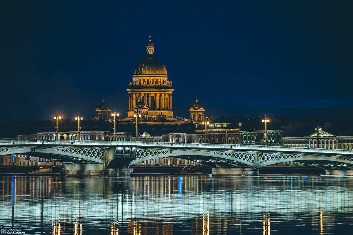Ночной Санкт-Петербург