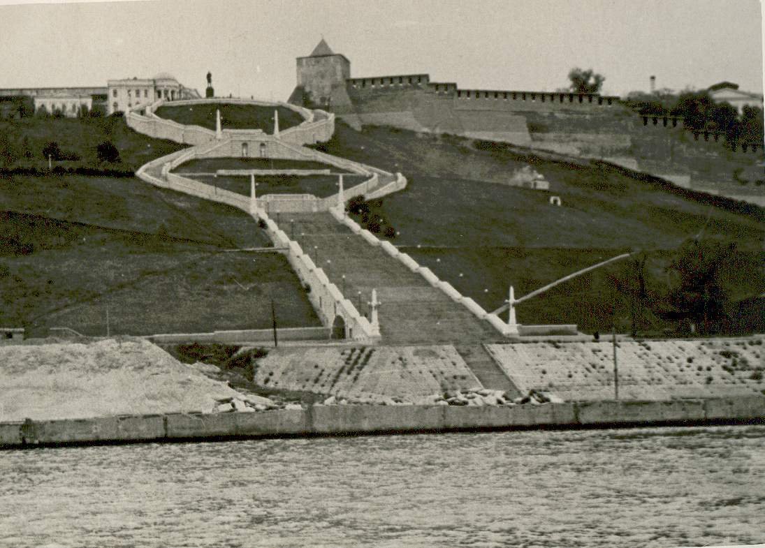 лестница чкалова в нижнем новгороде фото