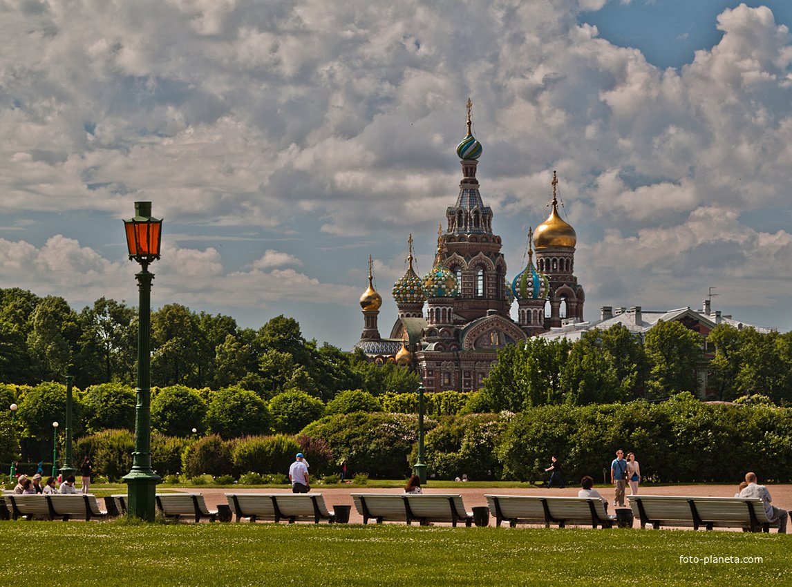 Поля в санкт петербурге. Марсово поле в Санкт-Петербурге. Марсово поле, Санкт-Петербург, Марсово поле. Архитектурный ансамбль Марсова поля.