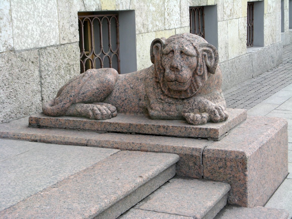 Львы на набережной в санкт петербурге фото