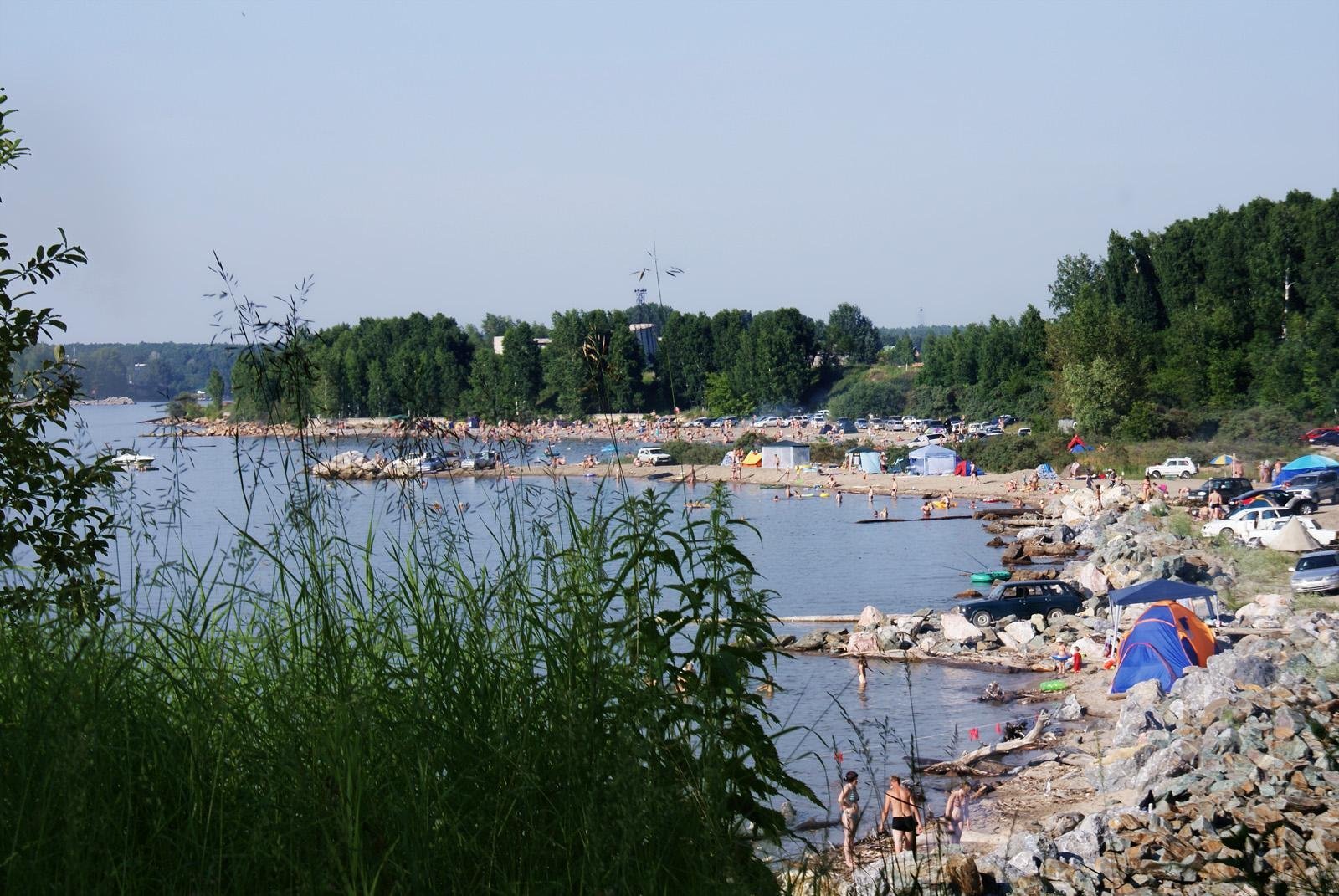 Новосибирск бердск. Бердск. Климат Бердска. Пляж старый Бердск. Пляж на водозаборе Бердск.