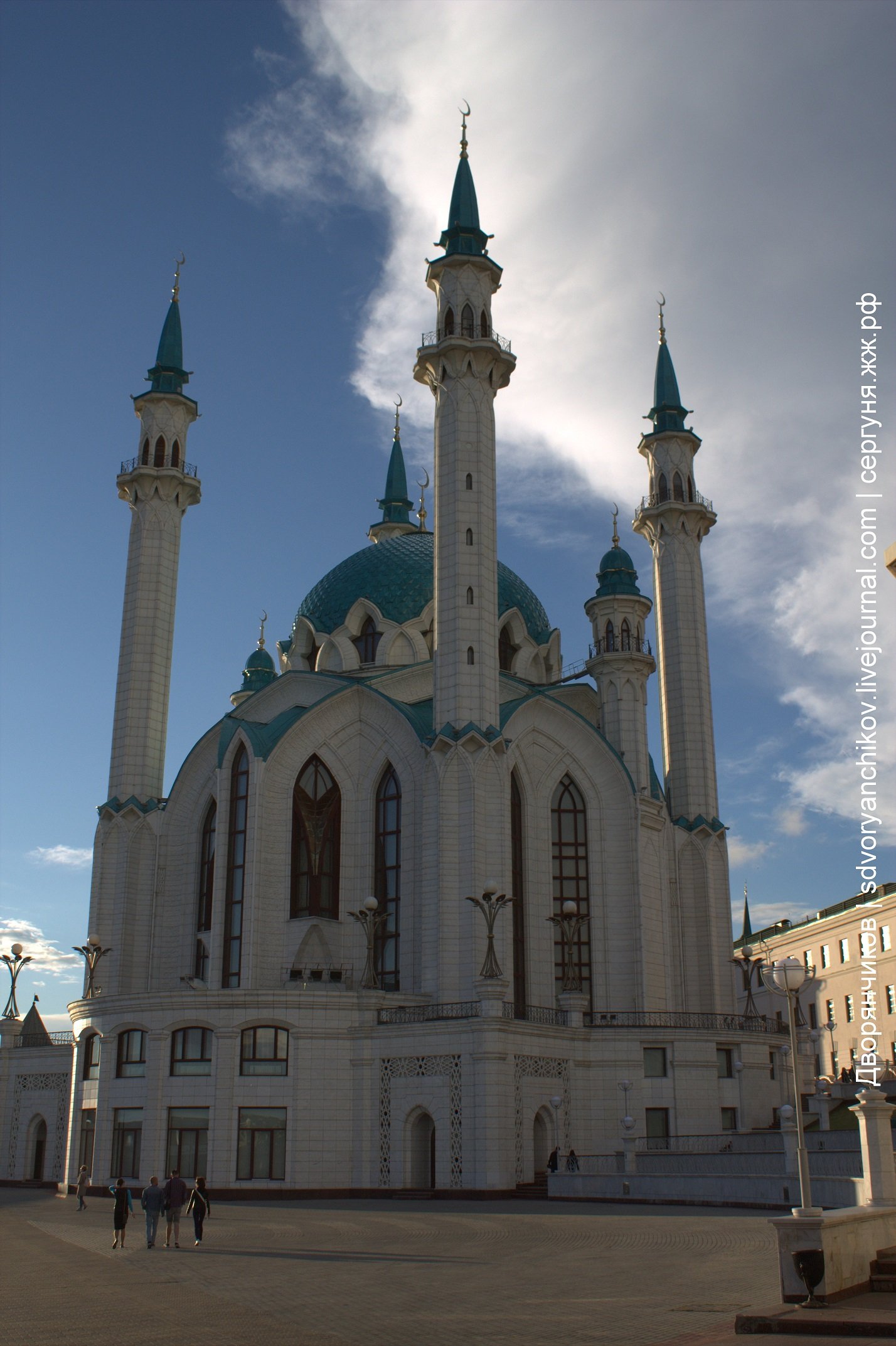 Казань реальные фото. Казань летом. Казань летом достопримечательности. Красивые места рядом с Казанью. Казань сейчас.