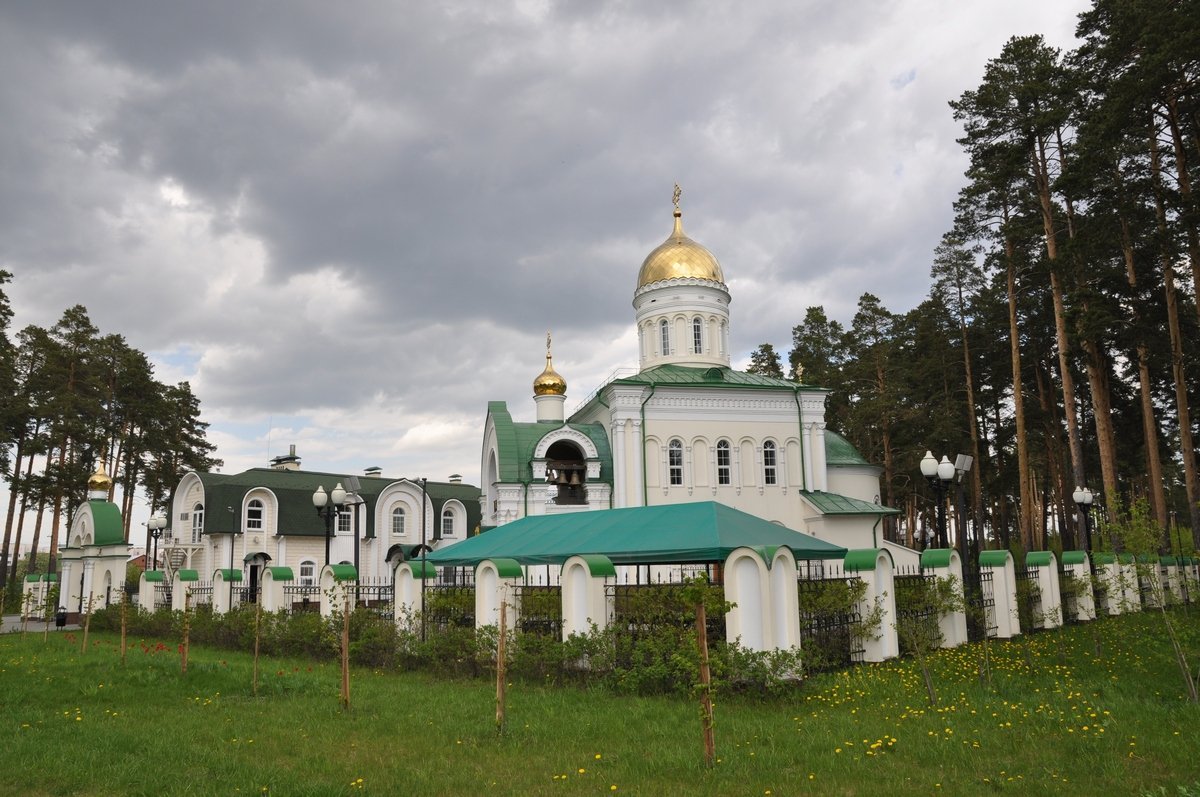 Храм Святого мученика Иоанна воина в Березовском