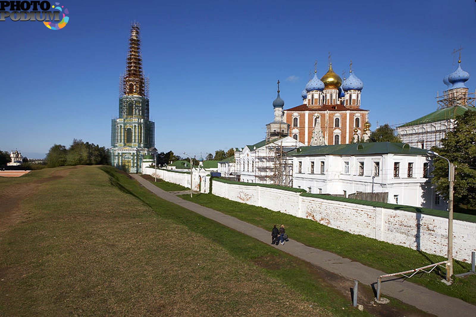 Рязанский кремль отзывы. Рузский Кремль Руза. Рязанский Кремль крепость. Рязанский Кремль вид с реки.