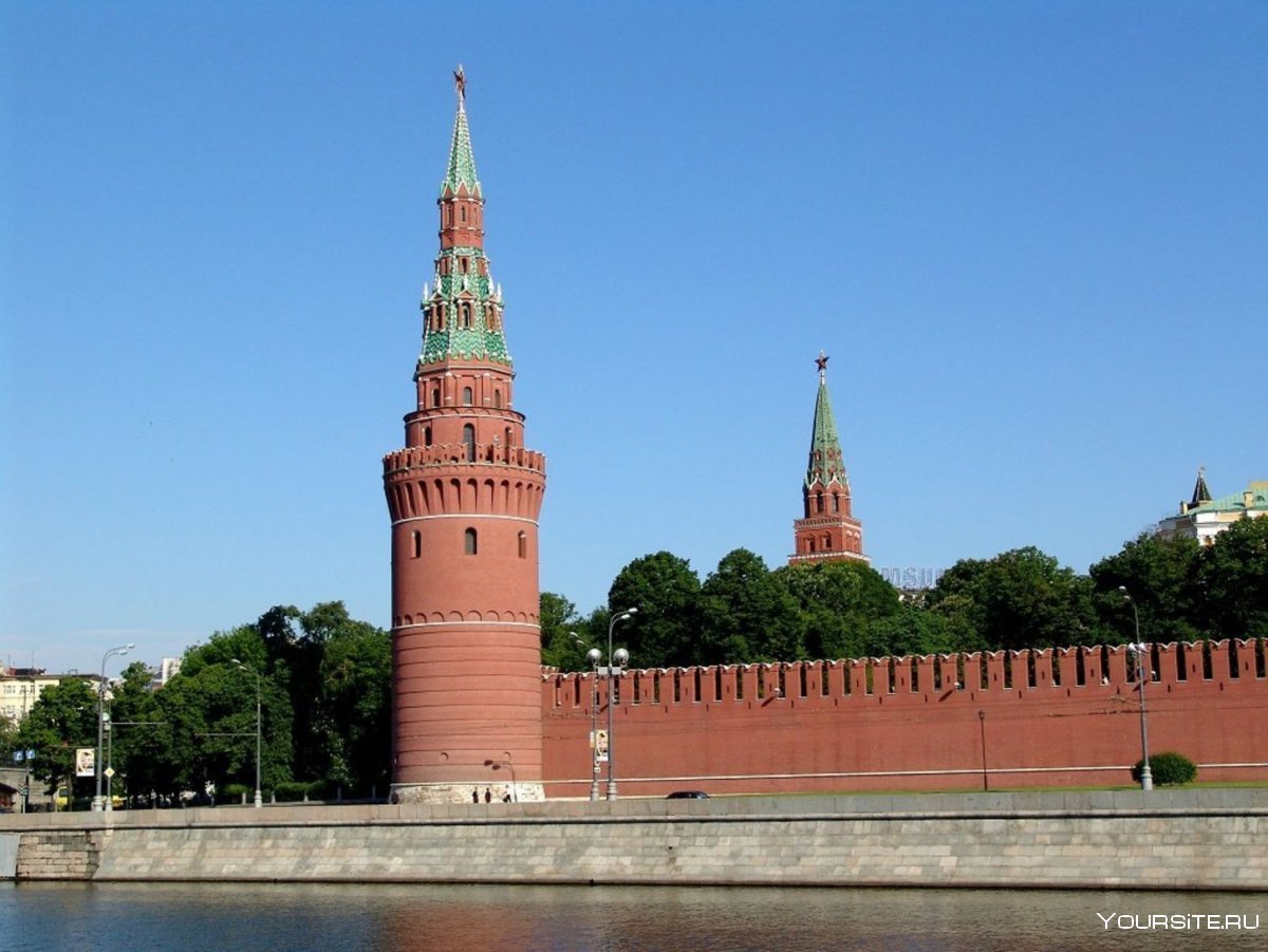 Башни Московского Кремля Водовзводная башня
